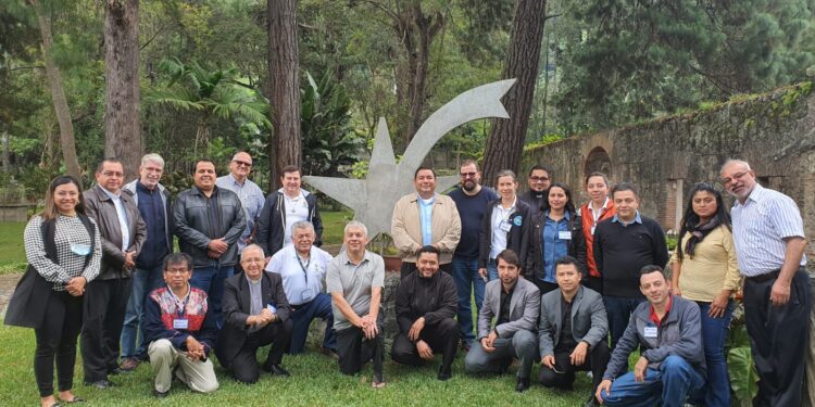 Se realizó en Antigua Guatemala el primer encuentro de Pastoral del mar