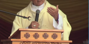 El Quiche recibe a Monseñor Juan Manuel Cuá con gran cariño y solemnidad