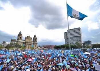 La soberanía corresponde al pueblo de Guatemala y no a los tribunales.