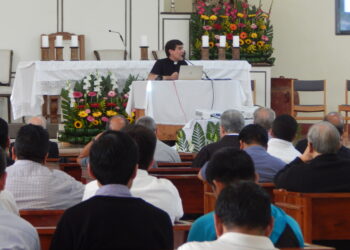 La sinodalidad entre sacerdotes y laicos es el tema del encuentro sacerdotal nacional.