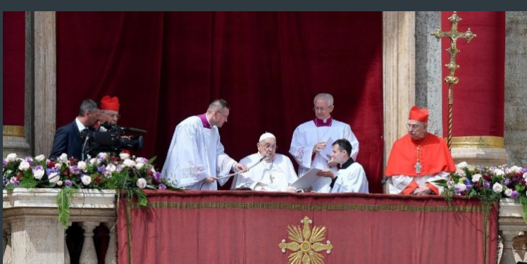 Agradecidos por su testimonio y su legado, oramos por el alma del Papa Francisco.