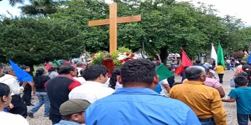 La cruz misionera del COMGUA, recorre Zacapa y Chiquimula.